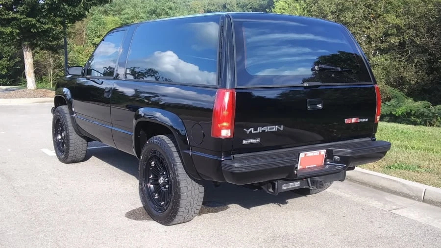 1993 GMC Yukon 1st Gen - Image 3 of 8