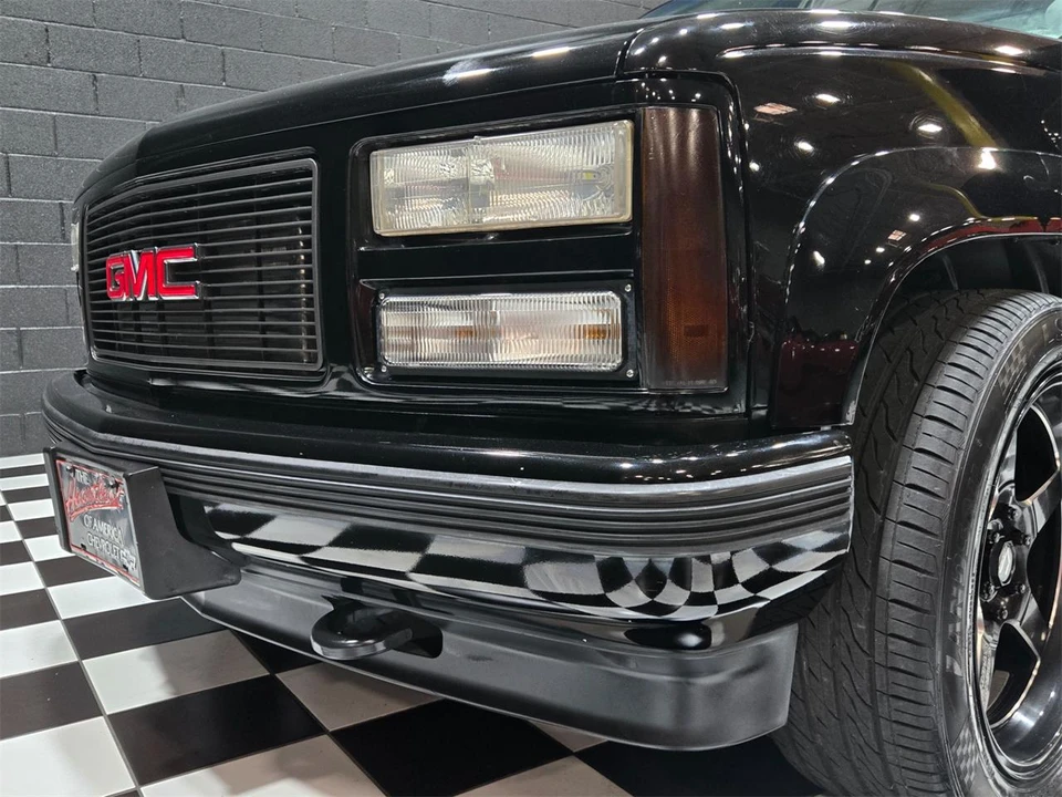 1993 GMC Yukon - Image 17 of 31