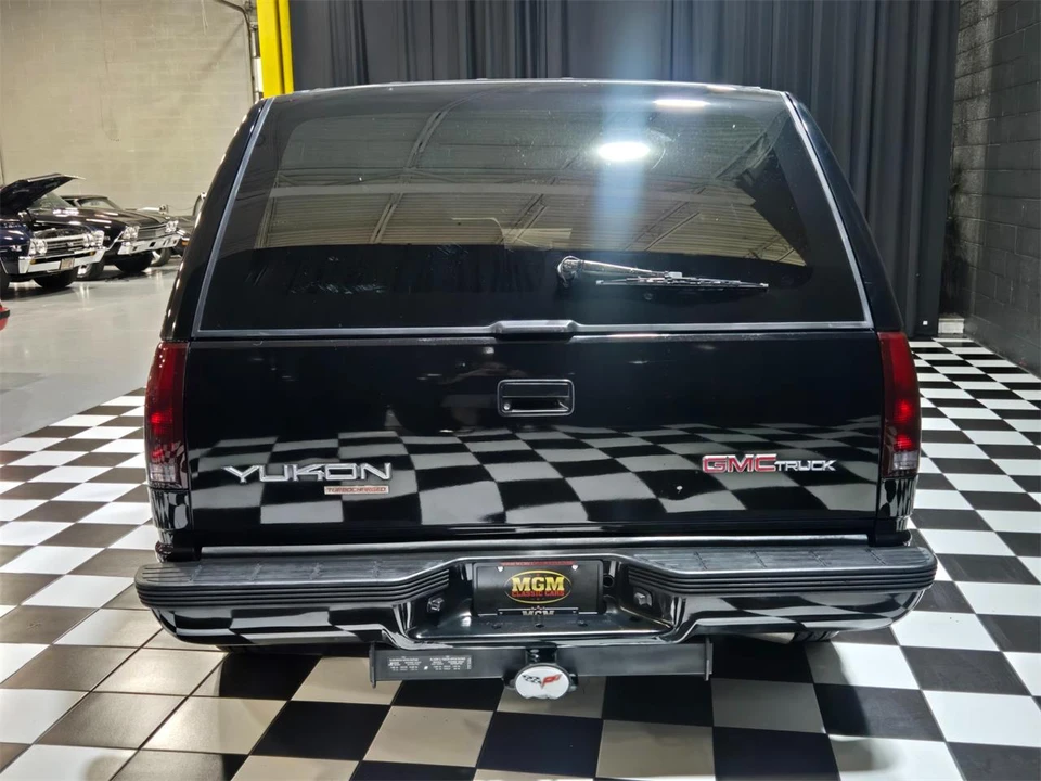 1993 GMC Yukon - Image 8 of 31