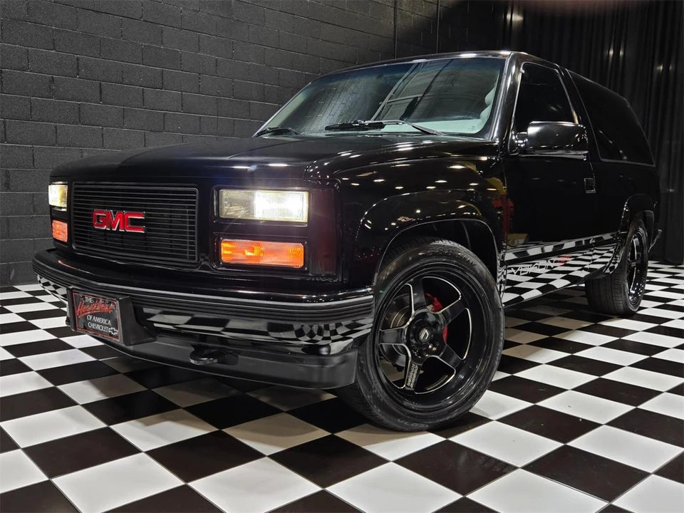 1993 GMC Yukon - Image 3 of 31