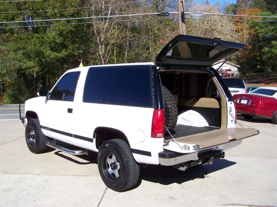 1993 GMC Yukon 1st Gen - Image 10 of 11