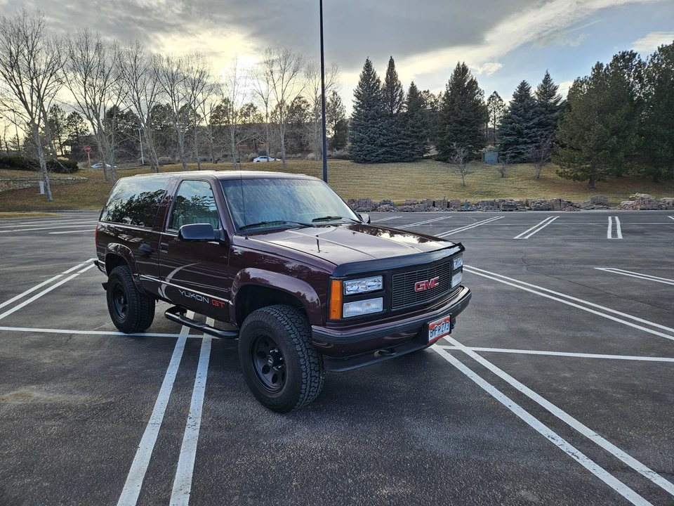 1993 GMC Yukon 1st Gen - Image 4 of 31