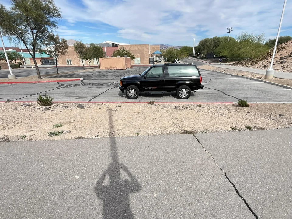 1993 GMC Yukon 1st Gen - Image 19 of 31