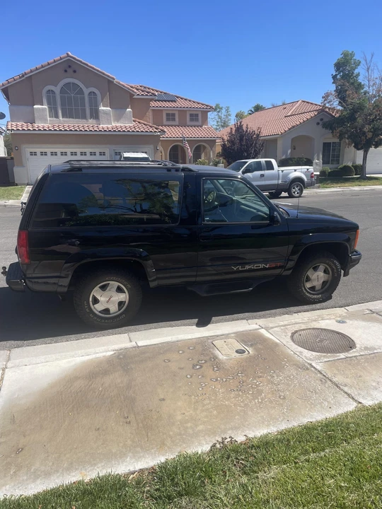 1993 GMC Yukon 1st Gen - Image 17 of 31