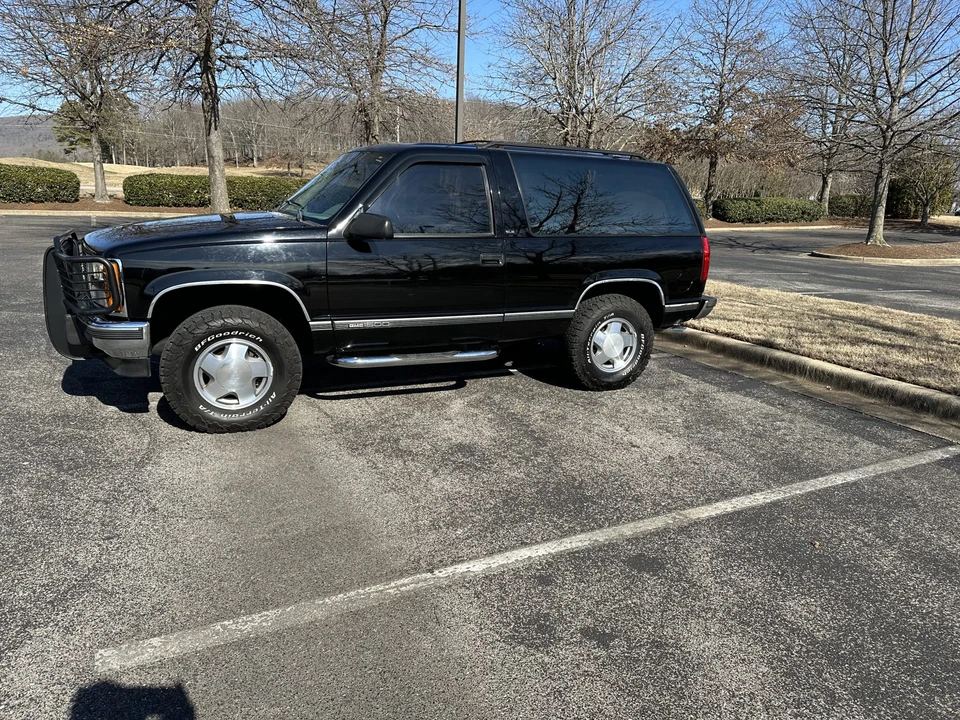 1993 GMC Yukon 1st Gen - Image 3 of 31