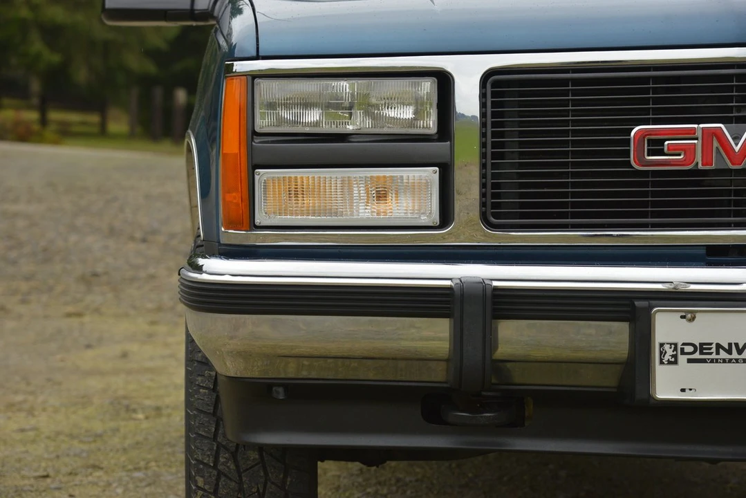 1993 GMC Yukon 1st Gen - Image 19 of 31