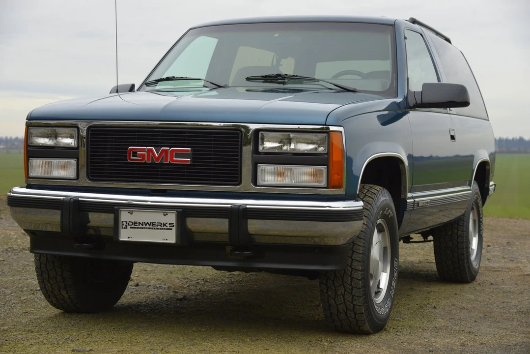 1993 GMC Yukon 1st Gen - Image 15 of 31