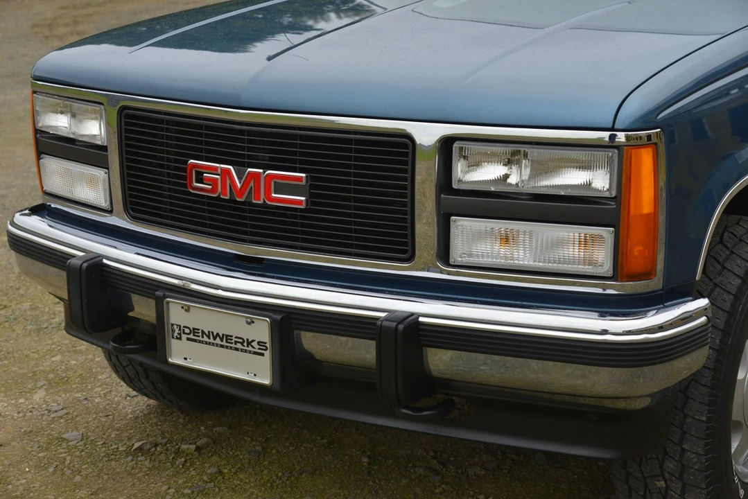 1993 GMC Yukon 1st Gen - Image 26 of 31