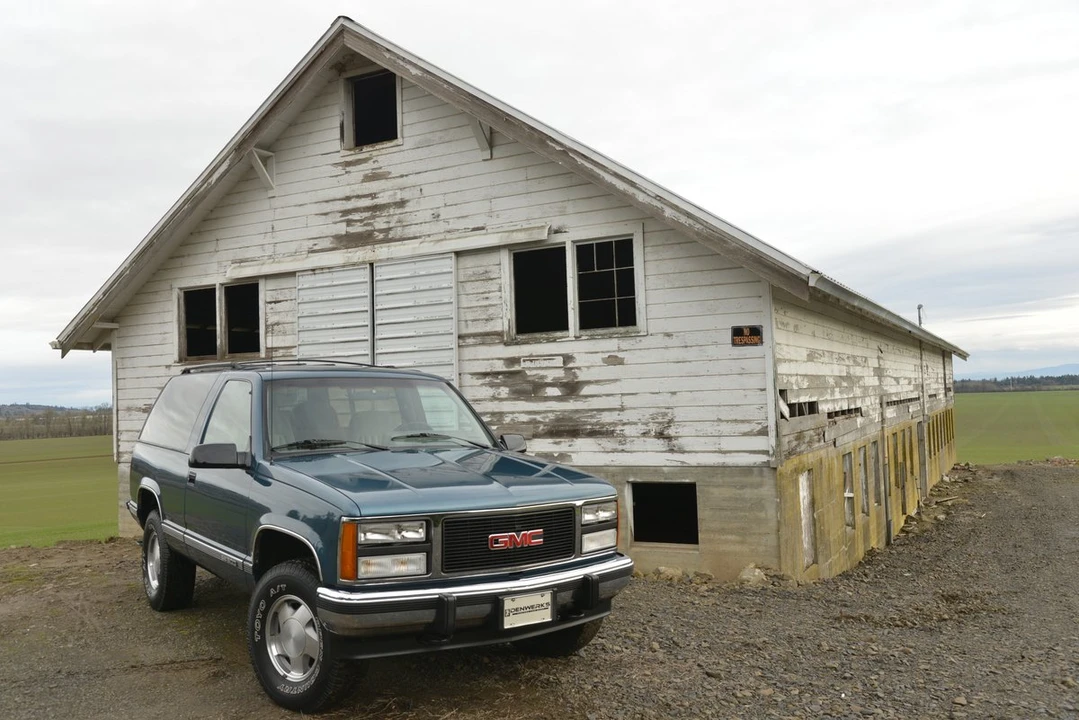 1993 GMC Yukon 1st Gen - Image 2 of 31