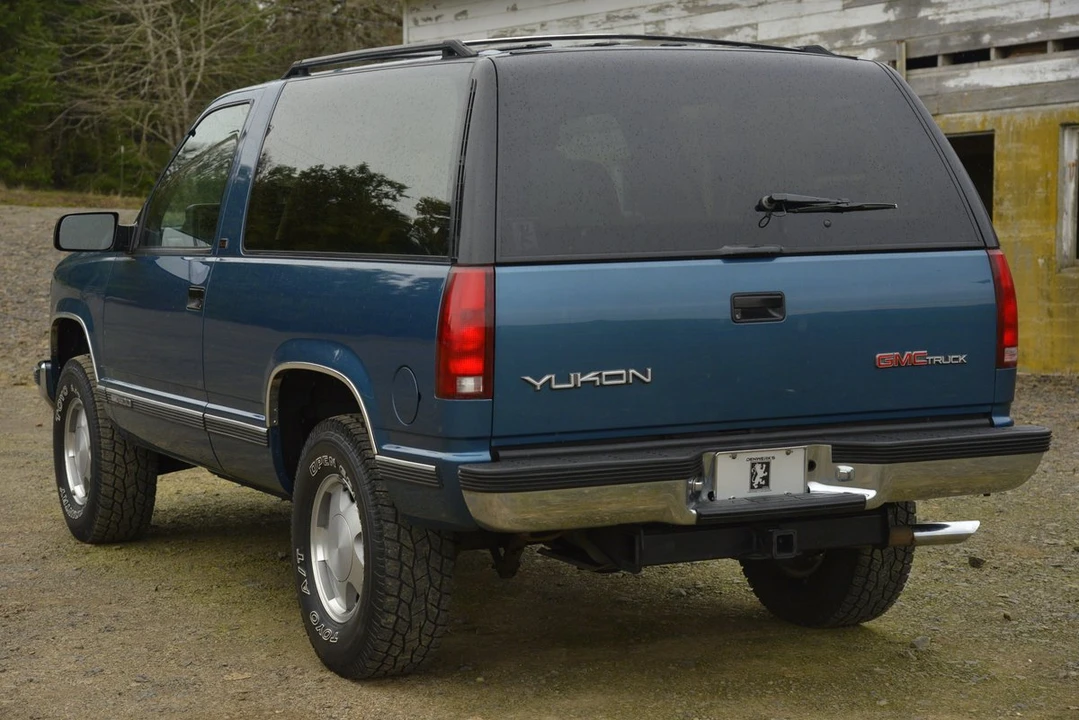 1993 GMC Yukon 1st Gen - Image 10 of 31