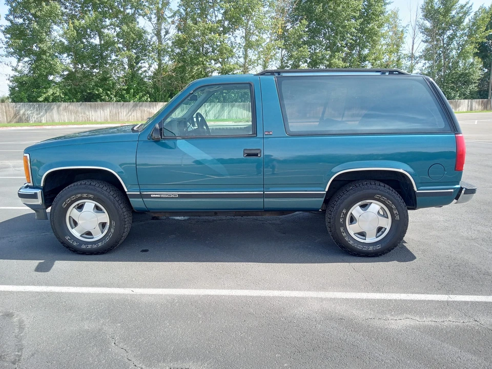 1993 GMC Yukon 1st Gen - Image 6 of 31