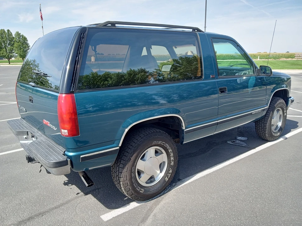 1993 GMC Yukon 1st Gen - Image 13 of 31