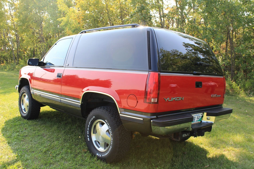 1993 GMC Yukon 1st Gen - Image 5 of 31