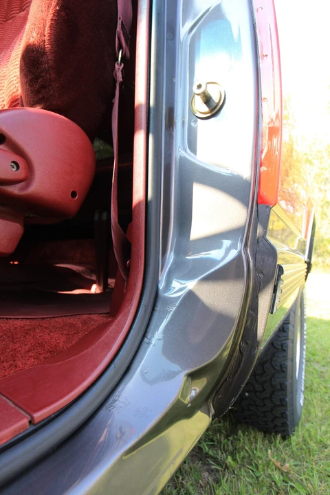 1993 GMC Yukon 1st Gen - Image 27 of 31