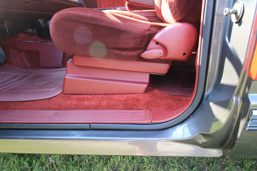 1993 GMC Yukon 1st Gen - Image 31 of 31