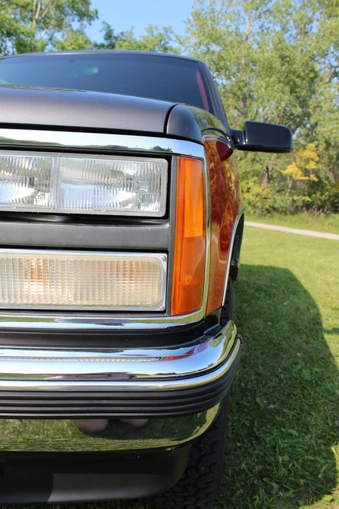 1993 GMC Yukon 1st Gen - Image 9 of 31
