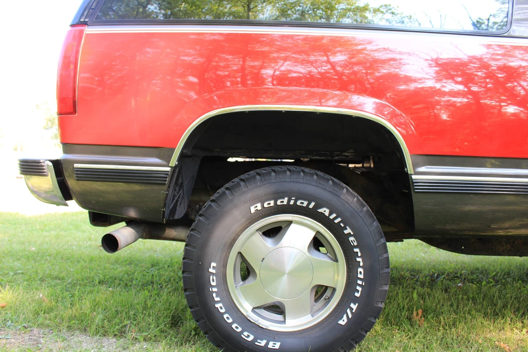 1993 GMC Yukon 1st Gen - Image 10 of 31