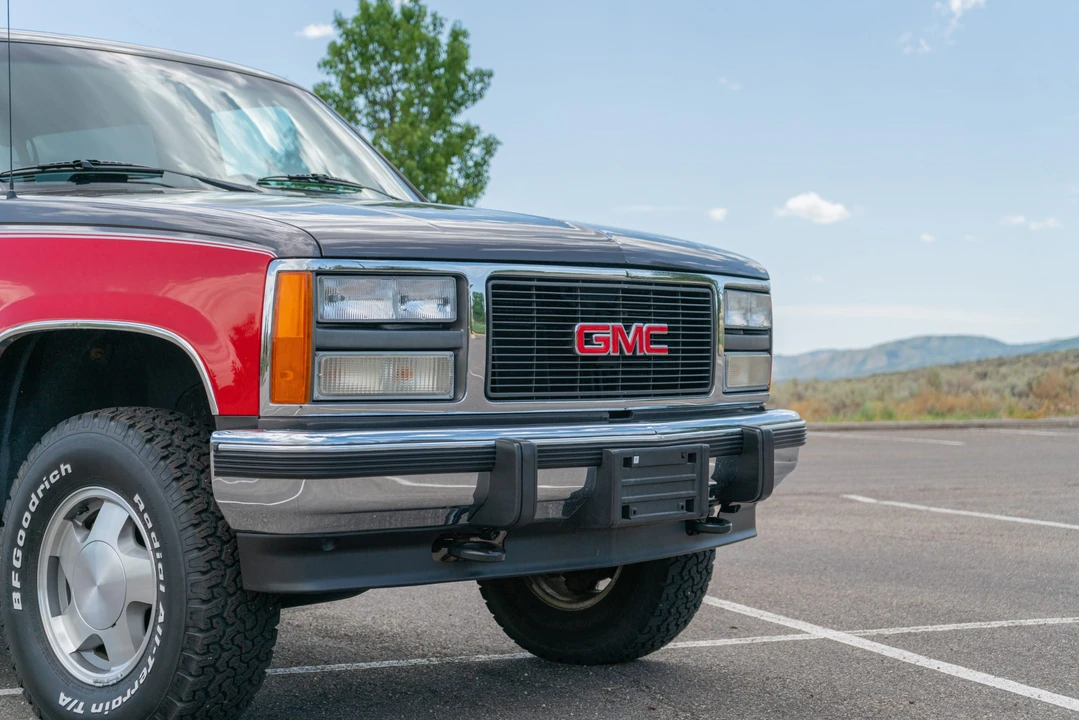 1993 GMC Yukon 1st Gen - Image 12 of 31