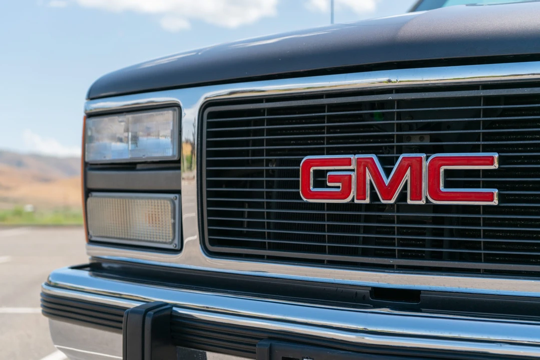1993 GMC Yukon 1st Gen - Image 21 of 31