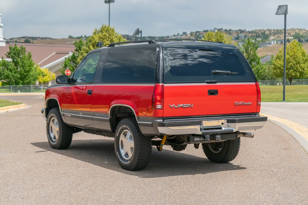 1993 GMC Yukon 1st Gen - Image 8 of 31