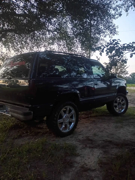 1993 GMC Yukon - Image 4 of 11