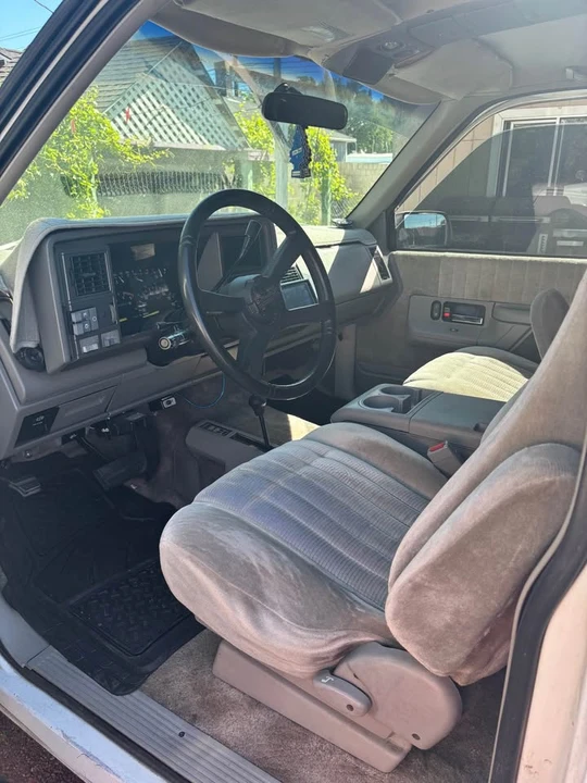 1993 GMC Yukon - Image 4 of 12