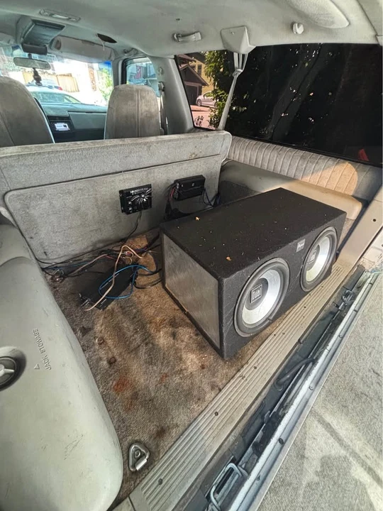 1993 GMC Yukon - Image 9 of 12