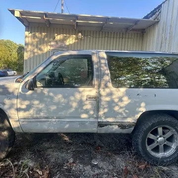 1993 GMC Yukon Sport Utility 2D