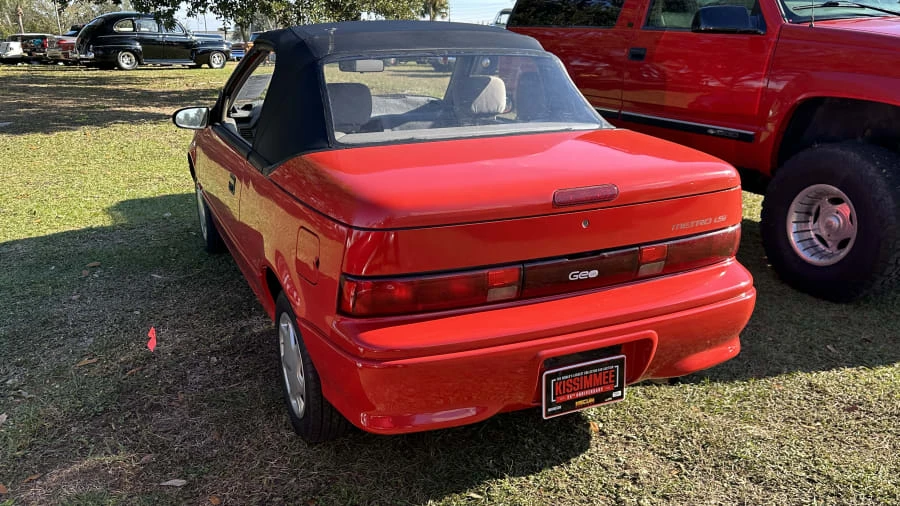 1993 Geo Metro - Image 4 of 6