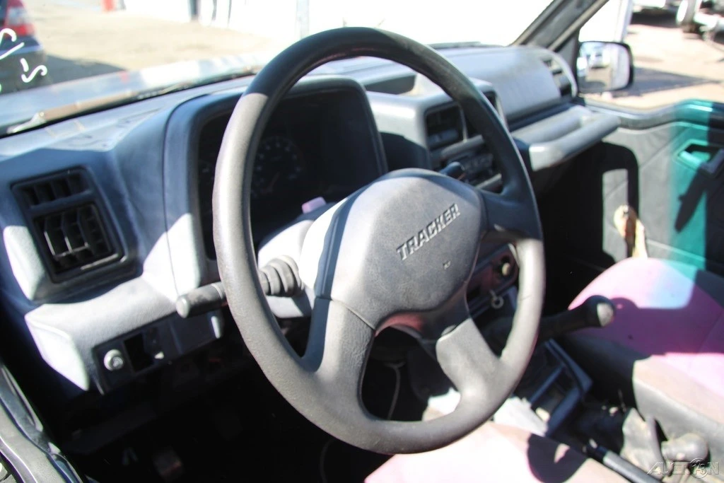 1993 Geo Tracker - Image 10 of 21