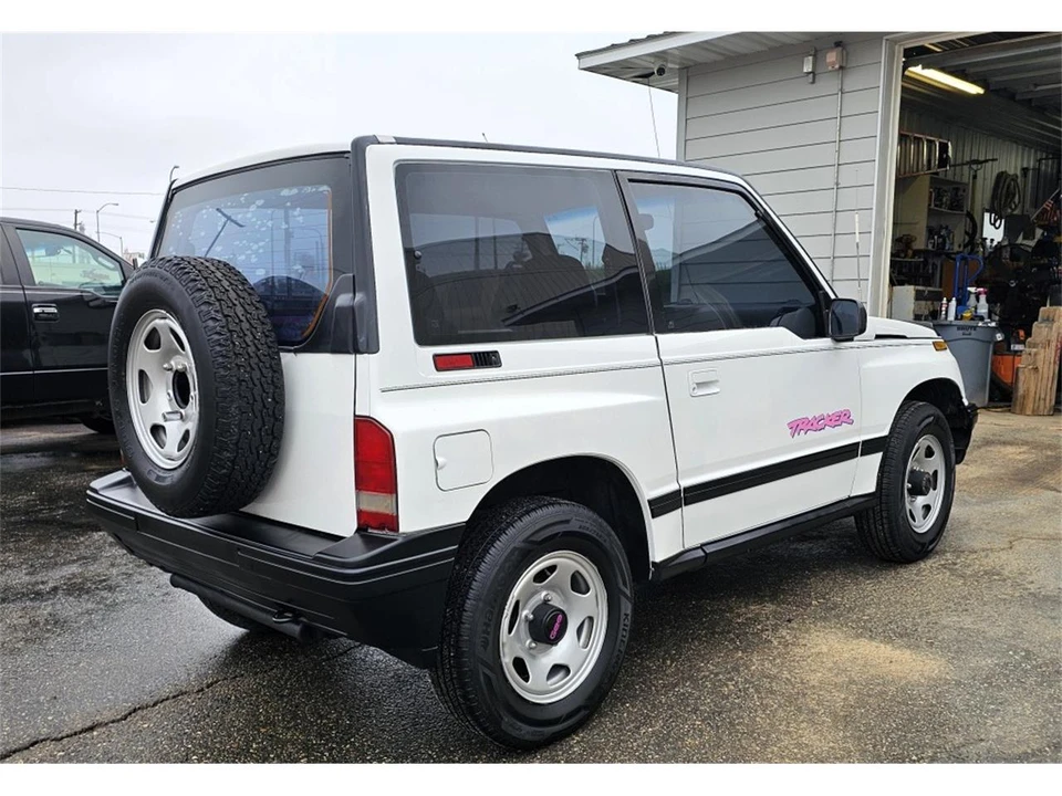 1993 Geo Tracker - Image 5 of 31