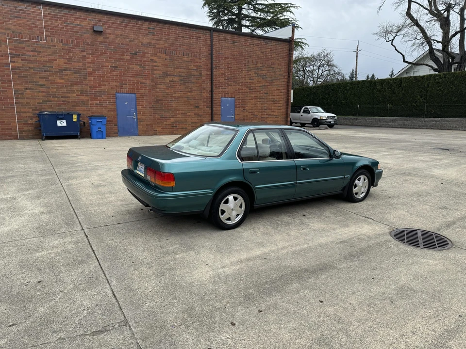 1993 Honda Accord 4th Gen - Image 18 of 31