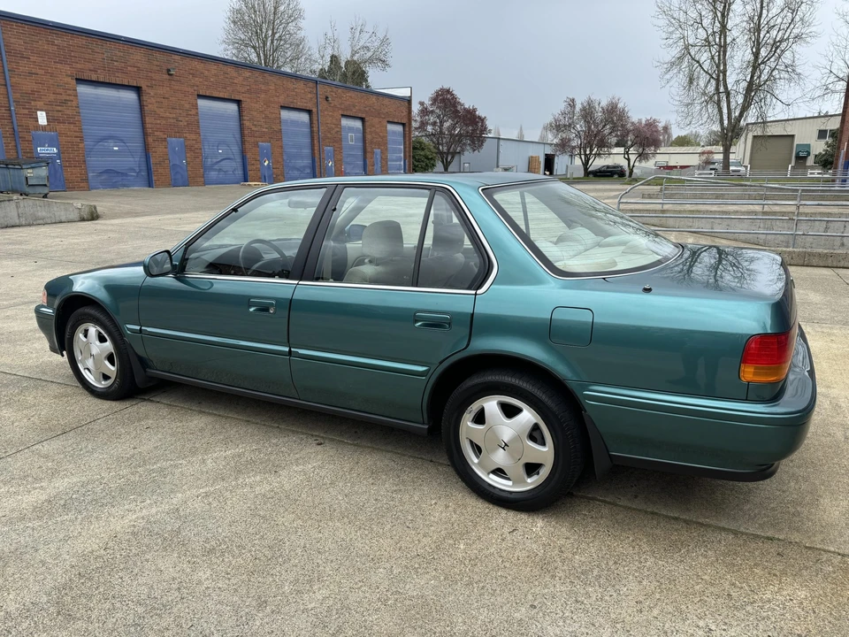 1993 Honda Accord 4th Gen - Image 31 of 31