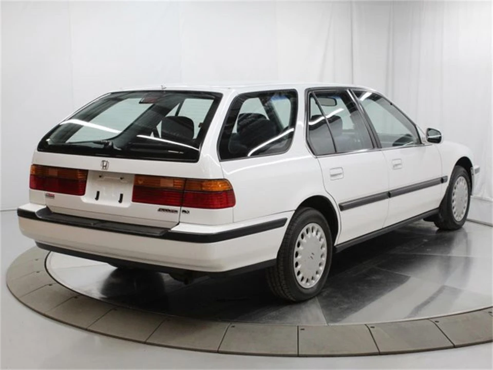 1993 Honda Accord 4th Gen - Image 7 of 31