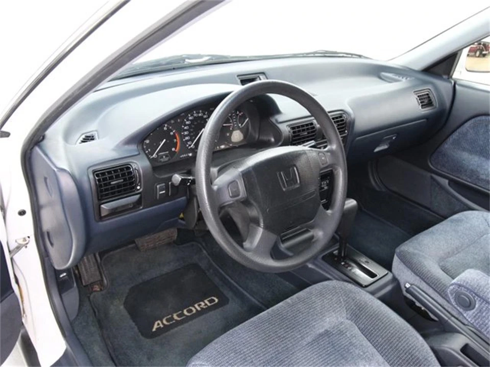 1993 Honda Accord 4th Gen - Image 9 of 31