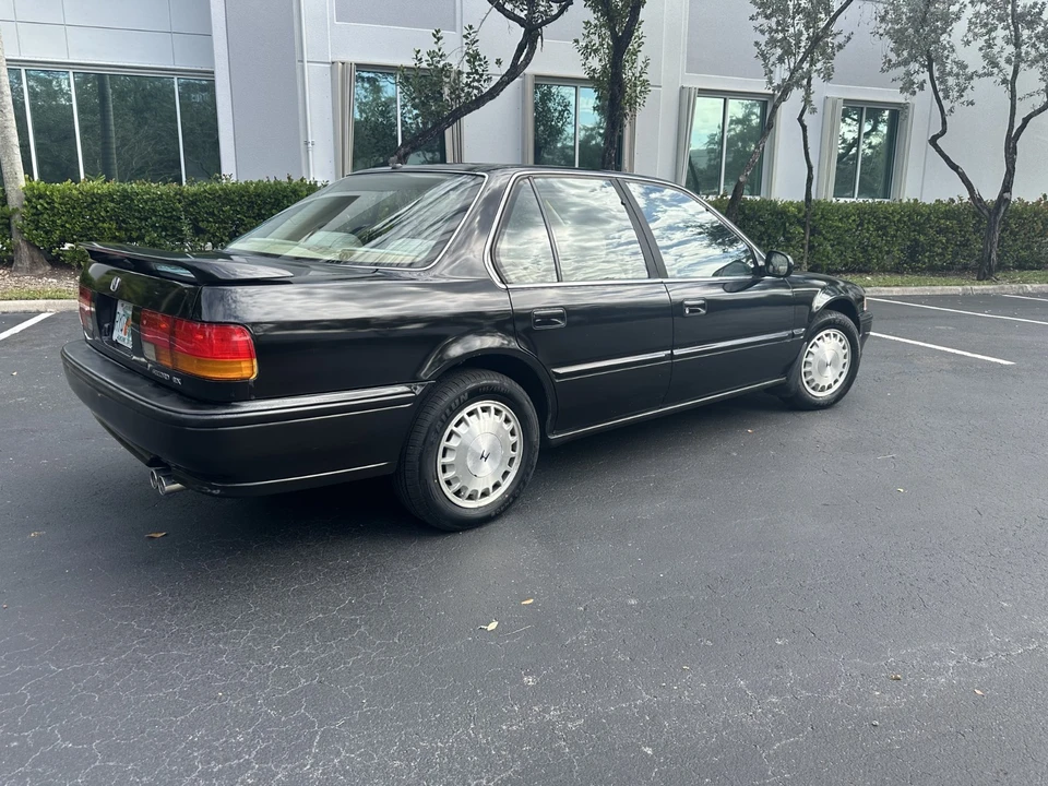 1993 Honda Accord 4th Gen - Image 3 of 20