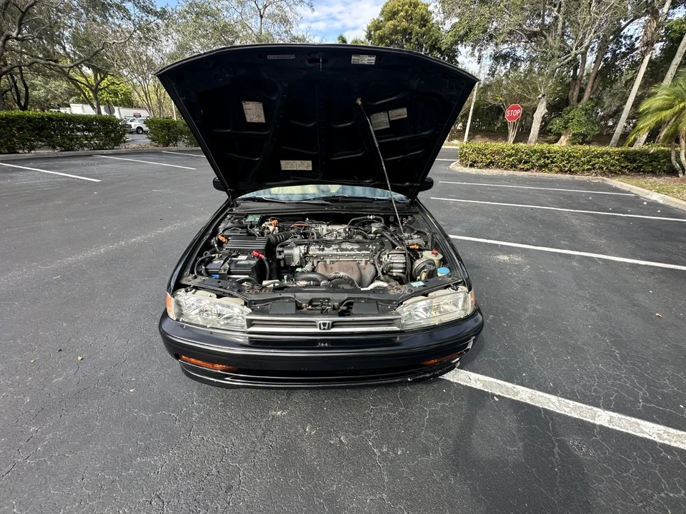 1993 Honda Accord 4th Gen - Image 7 of 20