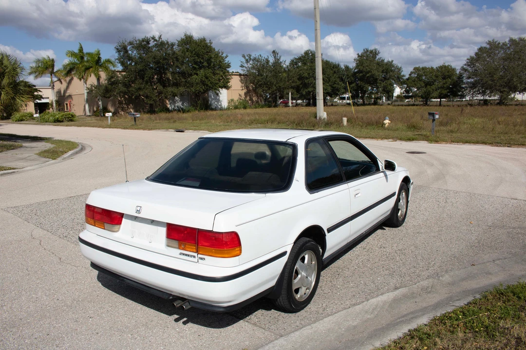 1993 Honda Accord 4th Gen - Image 8 of 31