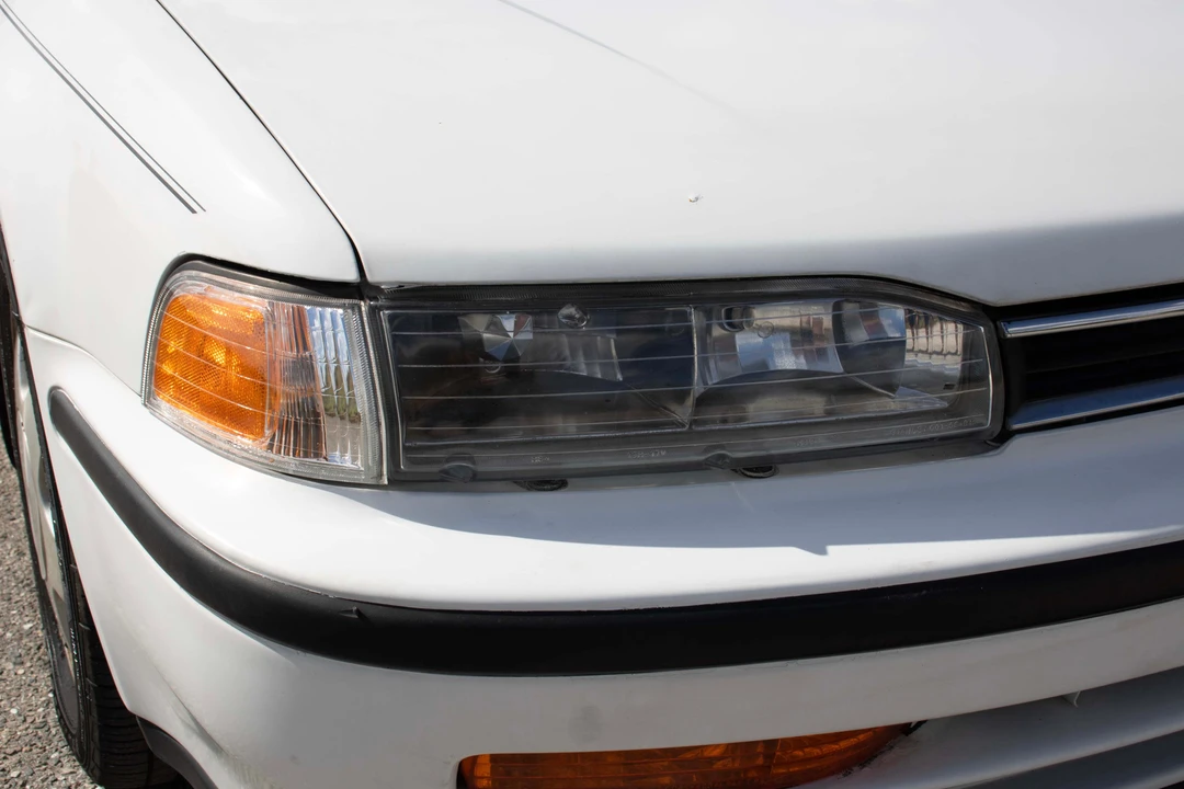 1993 Honda Accord 4th Gen - Image 10 of 31