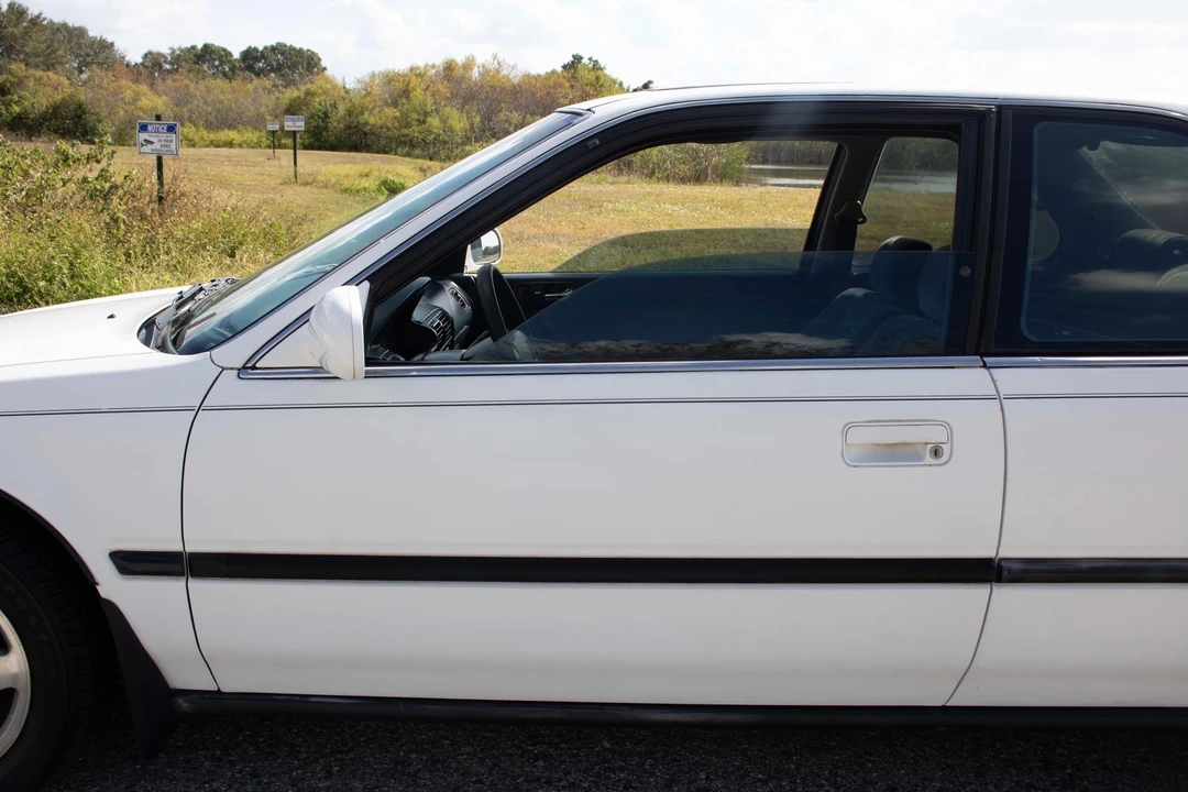 1993 Honda Accord 4th Gen - Image 18 of 31