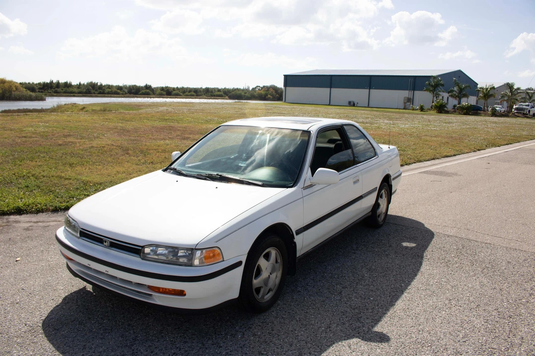 1993 Honda Accord 4th Gen - Image 6 of 31
