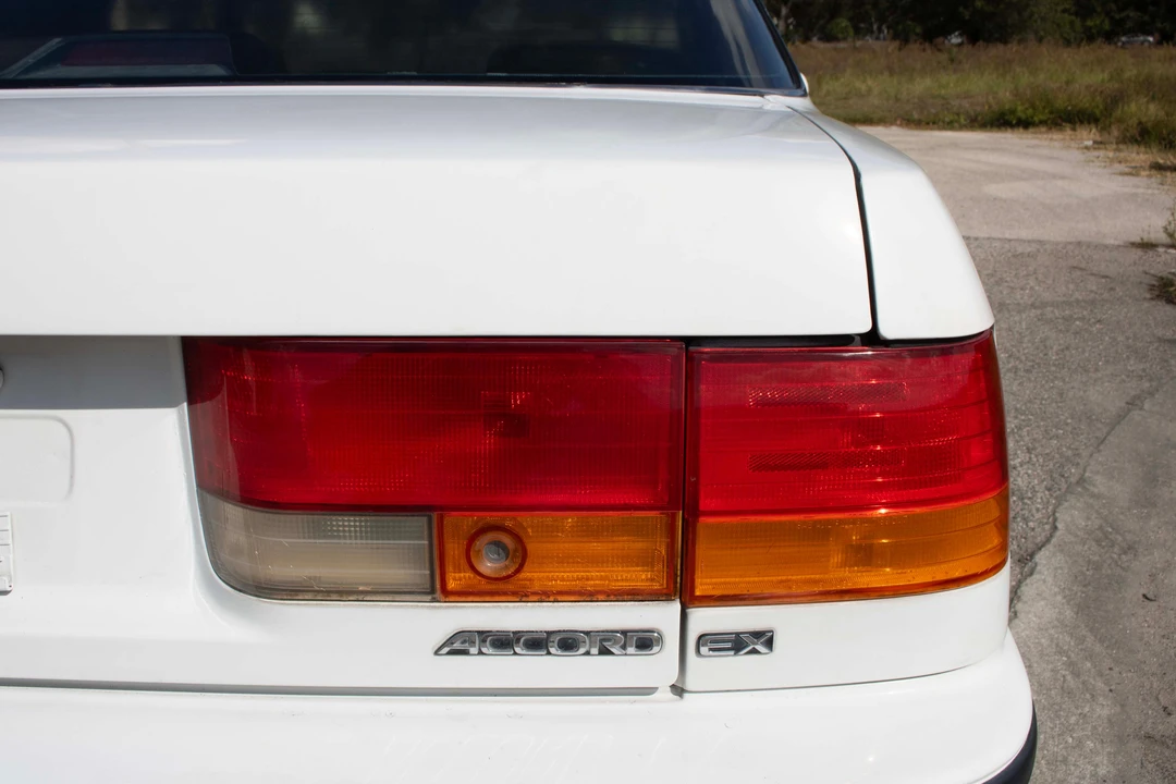 1993 Honda Accord 4th Gen - Image 28 of 31