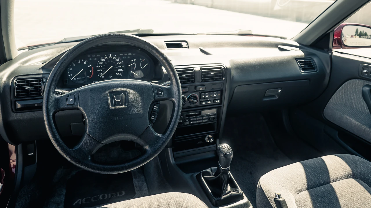 1993 Honda Accord 4th Gen - Image 30 of 31