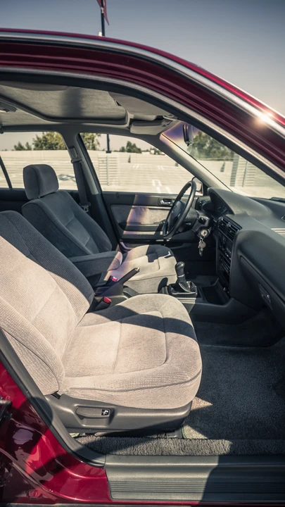 1993 Honda Accord 4th Gen - Image 29 of 31