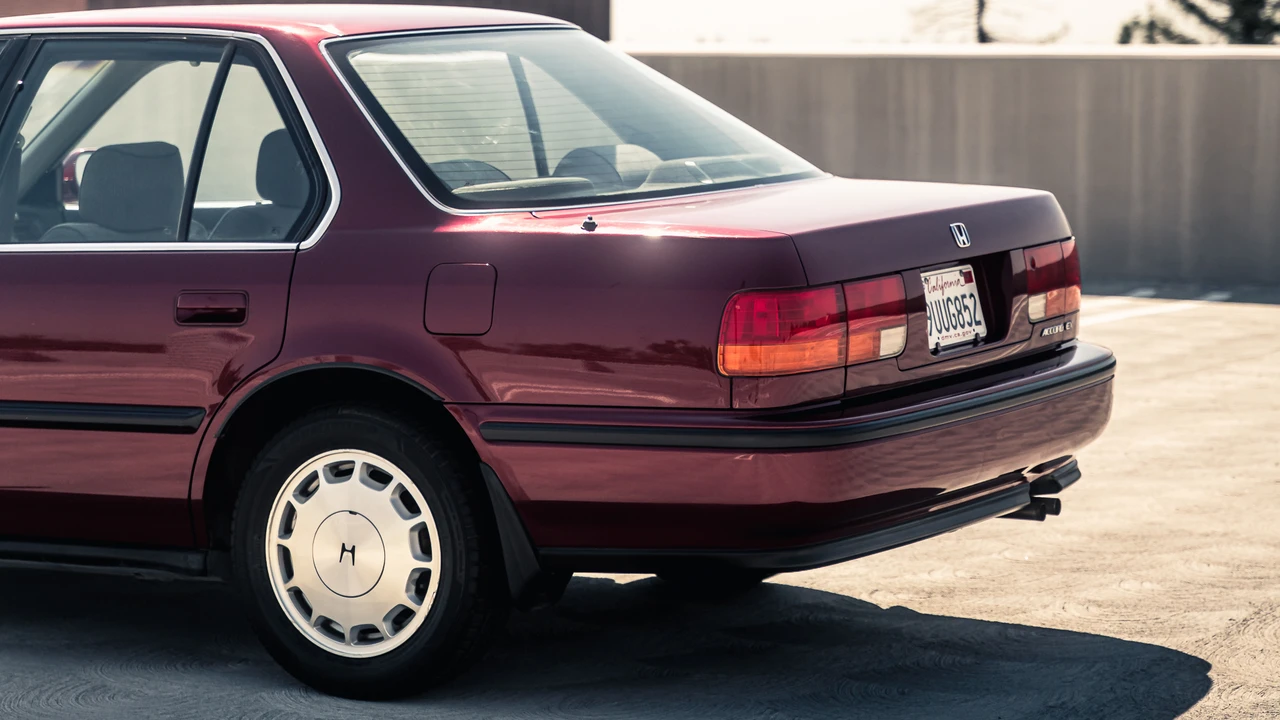 1993 Honda Accord 4th Gen - Image 12 of 31