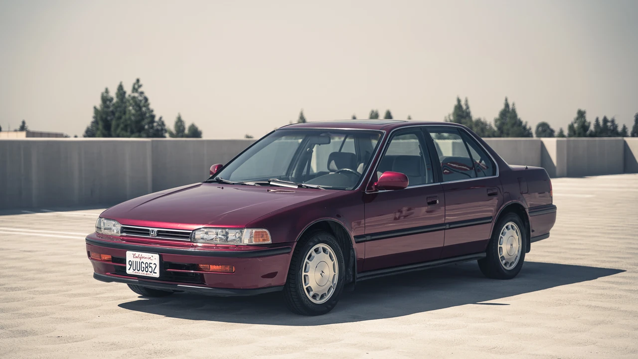 1993 Honda Accord 4th Gen - Image 4 of 31