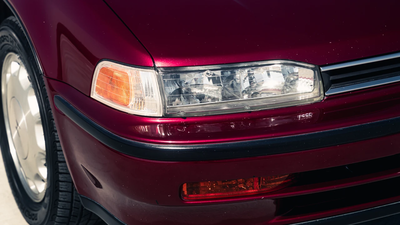 1993 Honda Accord 4th Gen - Image 10 of 31