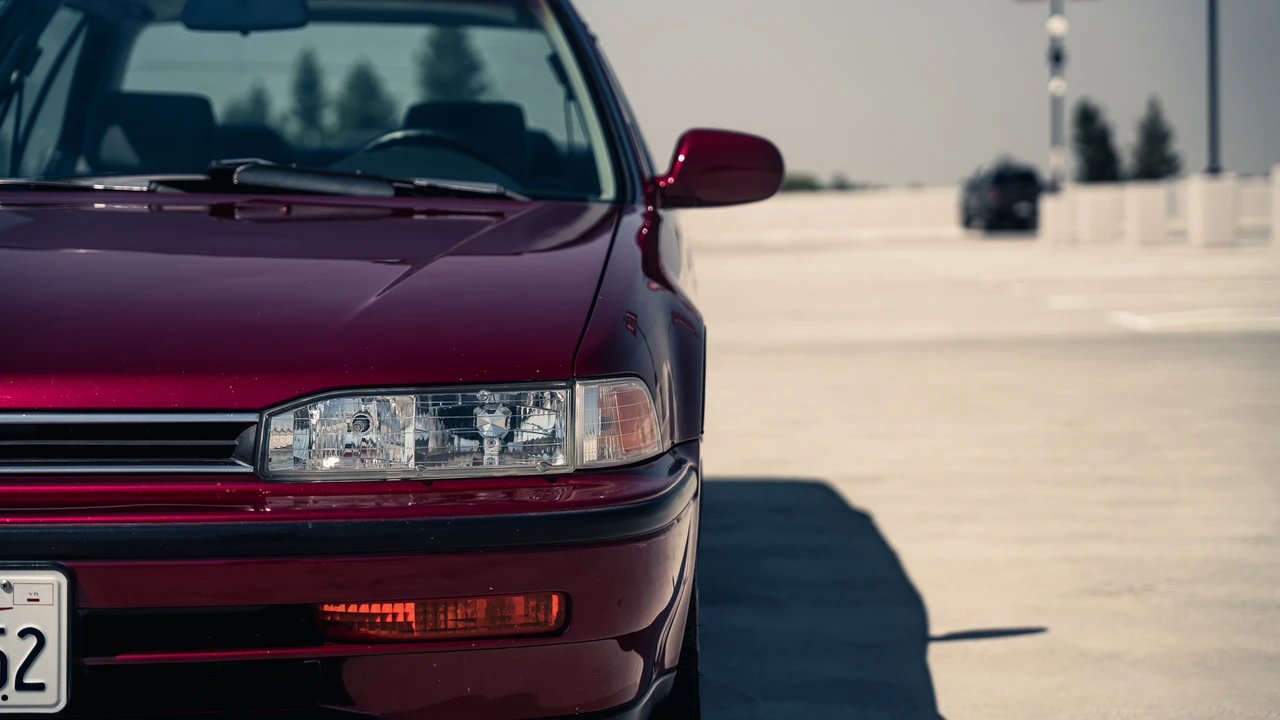 1993 Honda Accord 4th Gen - Image 11 of 31