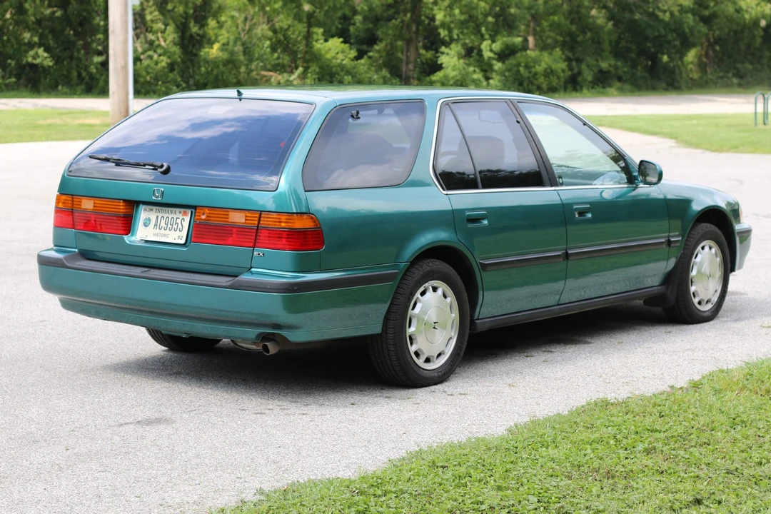 1993 Honda Accord 4th Gen - Image 6 of 31