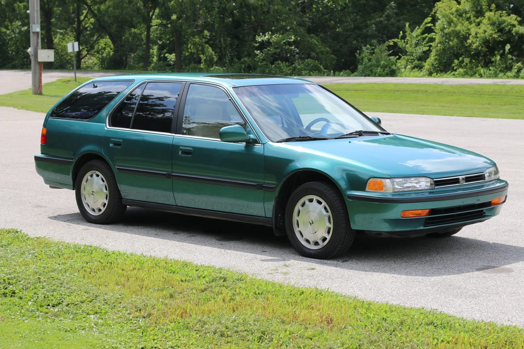 1993 Honda Accord 4th Gen - Image 8 of 31